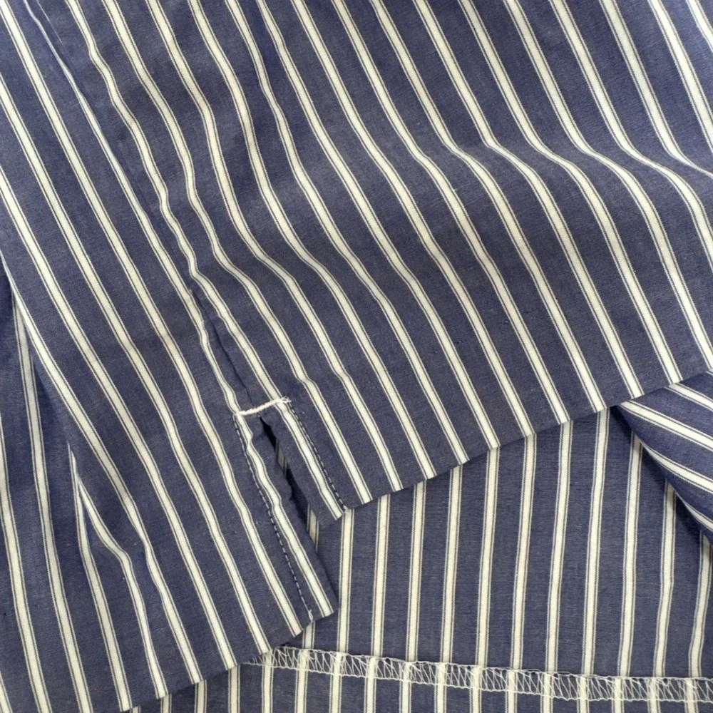 Banana Republic Size M Blue and White Pin Stripe Peasant Style Short‎ Sleeve